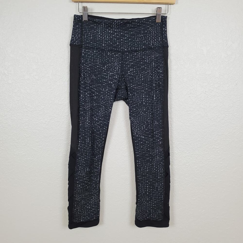 Lululemon Var-City Crop Leggings Size 4 Samba Snake Battleship Black Run Yoga